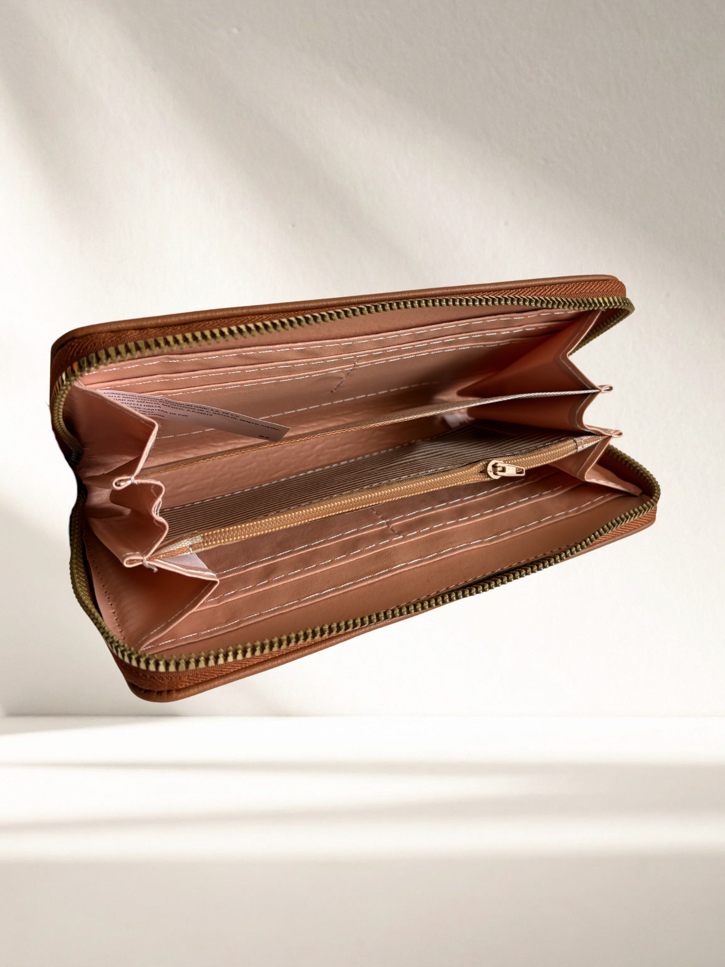 Billetera Elegante con Cierre